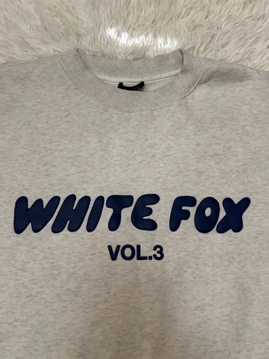 White Fox Boutique Light Grey Crewneck with Navy Logo - Picture 2 of 4